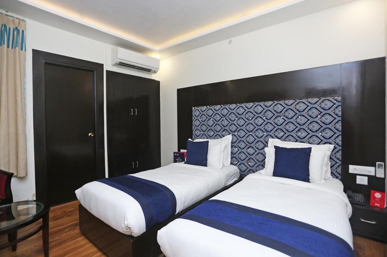 Hotel Pearl Blue Agra  Ngoại thất bức ảnh