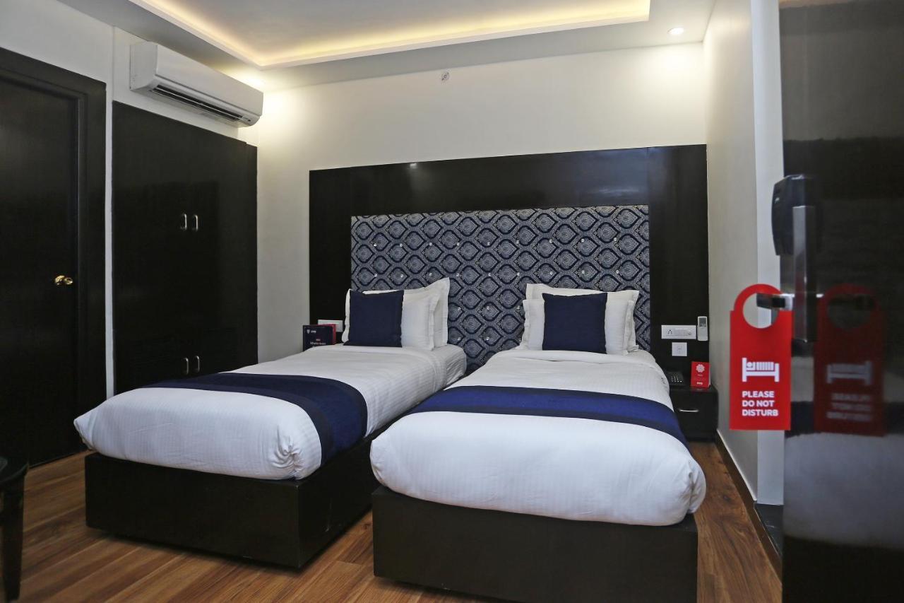 Hotel Pearl Blue Agra  Ngoại thất bức ảnh
